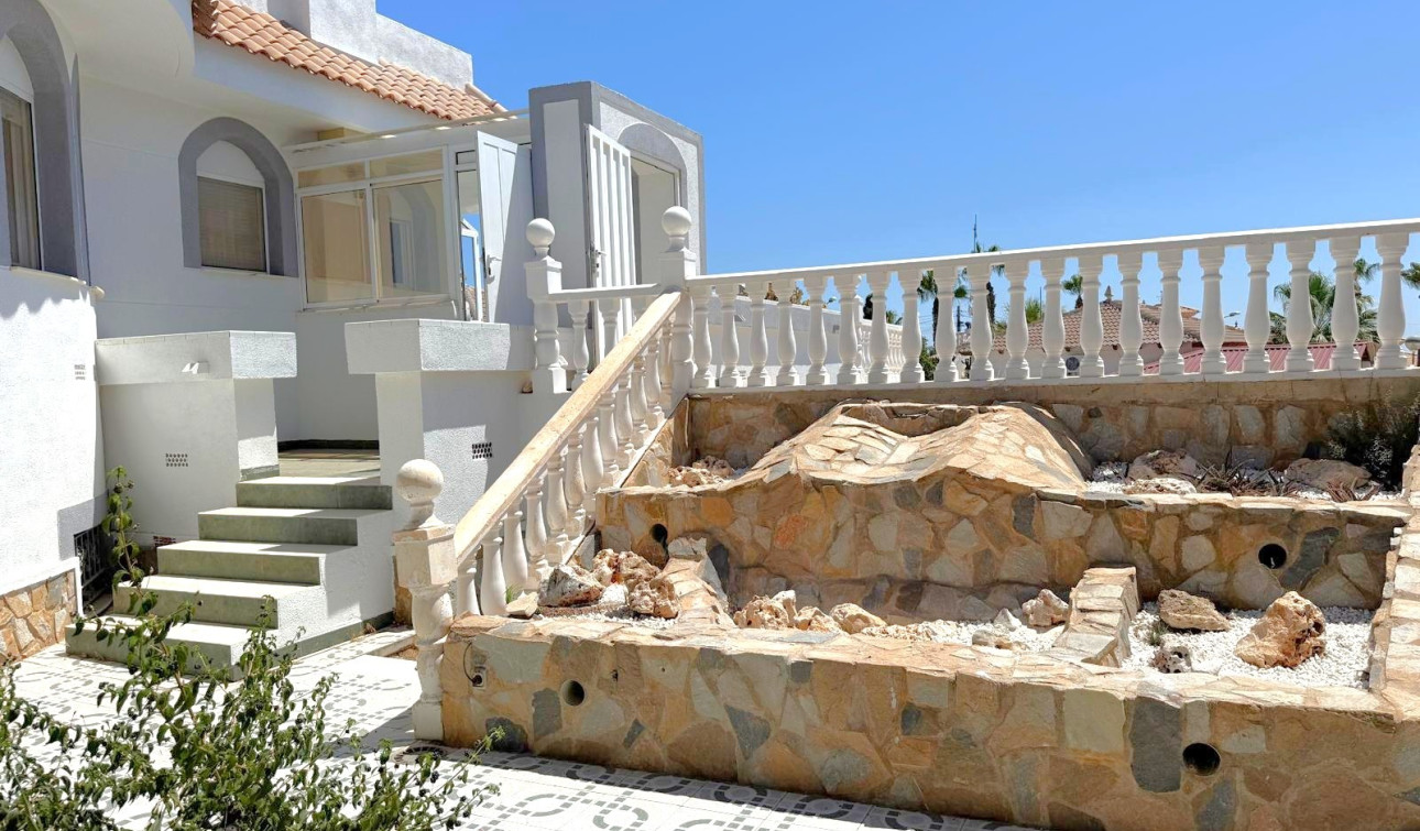 Resale - Detached Villa - San Miguel de Salinas - Blue Lagoon