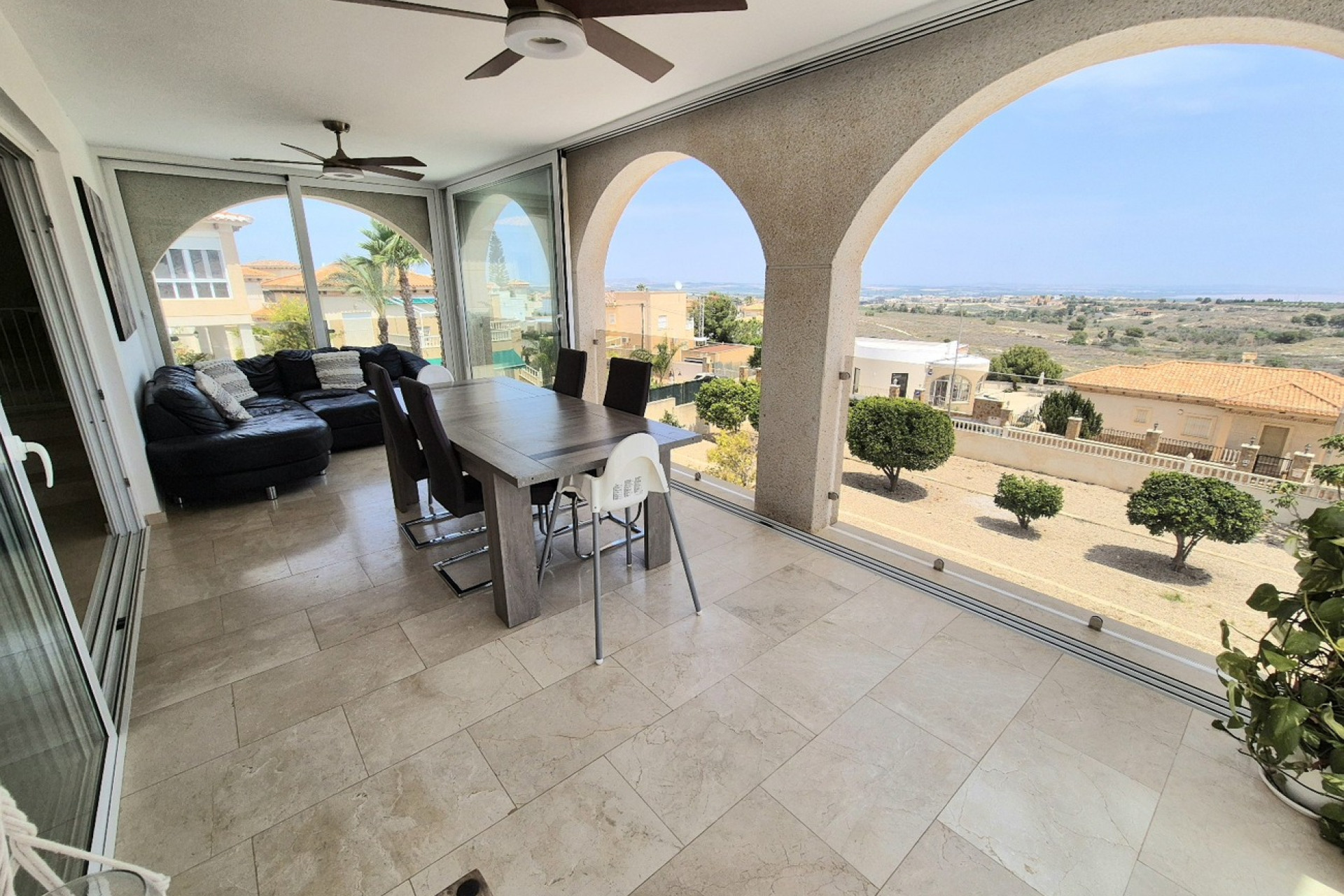 Resale - Detached Villa - San Miguel de Salinas - Ciudad De Las Comunicaciones