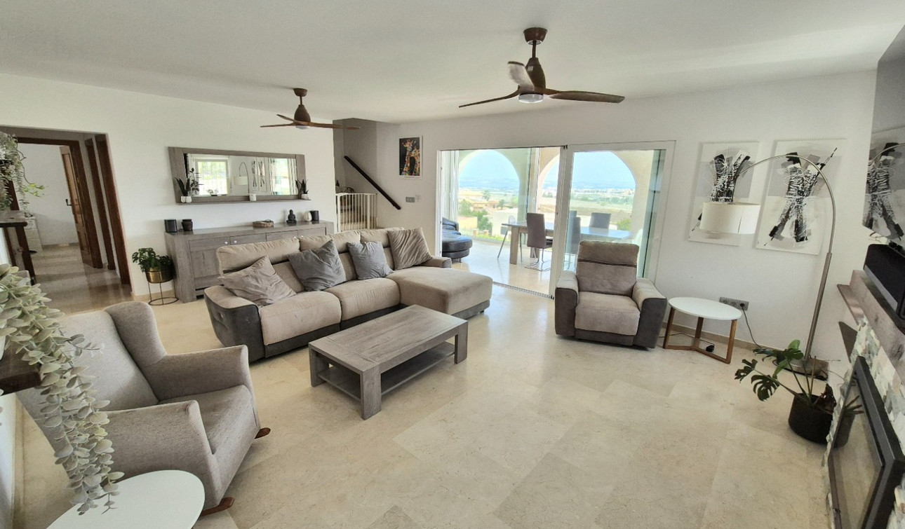 Resale - Detached Villa - San Miguel de Salinas - Ciudad De Las Comunicaciones