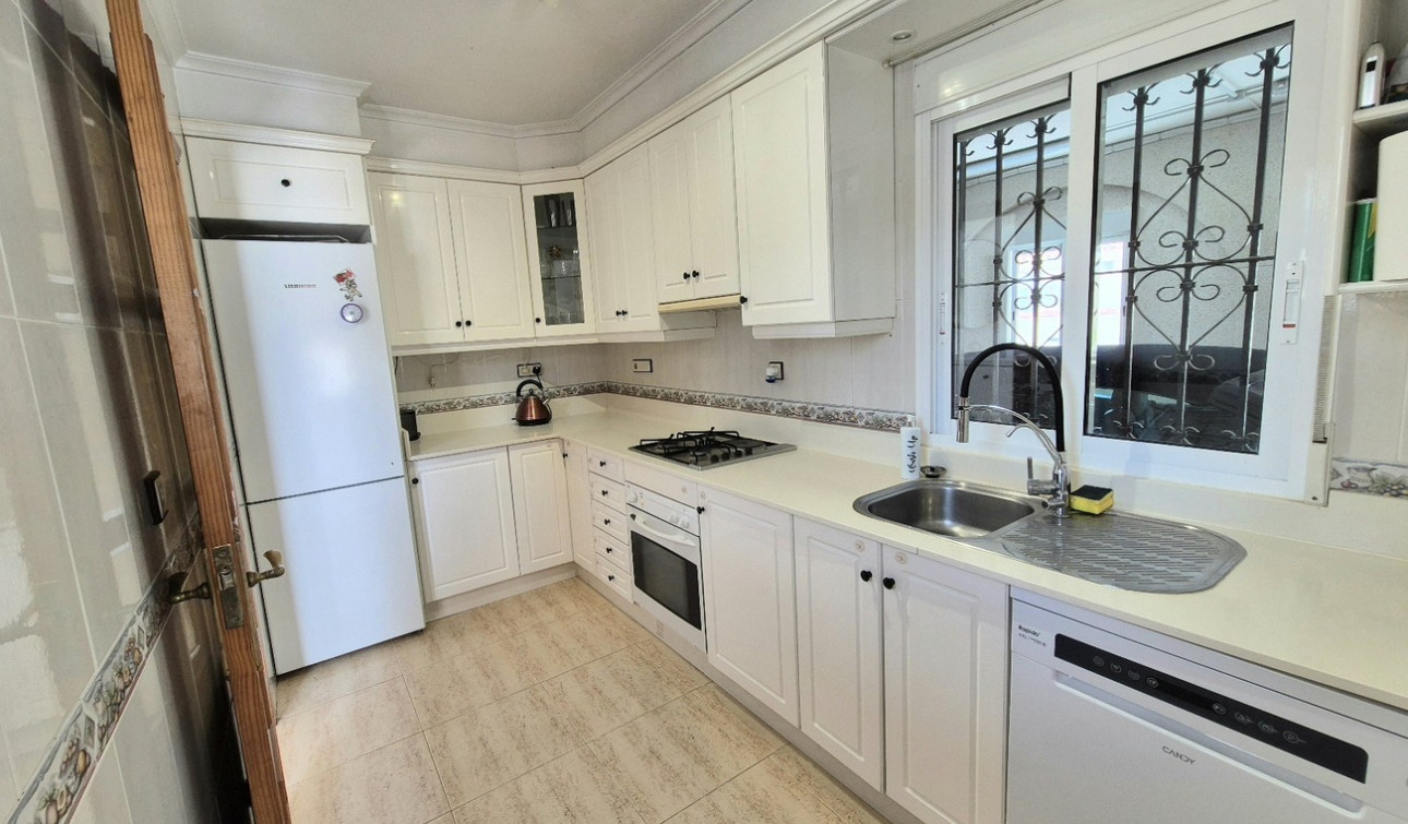 Resale - Detached Villa - San Miguel de Salinas - Ciudad De Las Comunicaciones