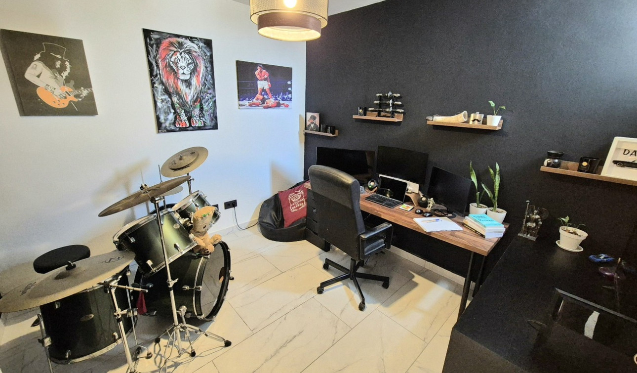 Resale - Detached Villa - San Miguel de Salinas - Ciudad De Las Comunicaciones