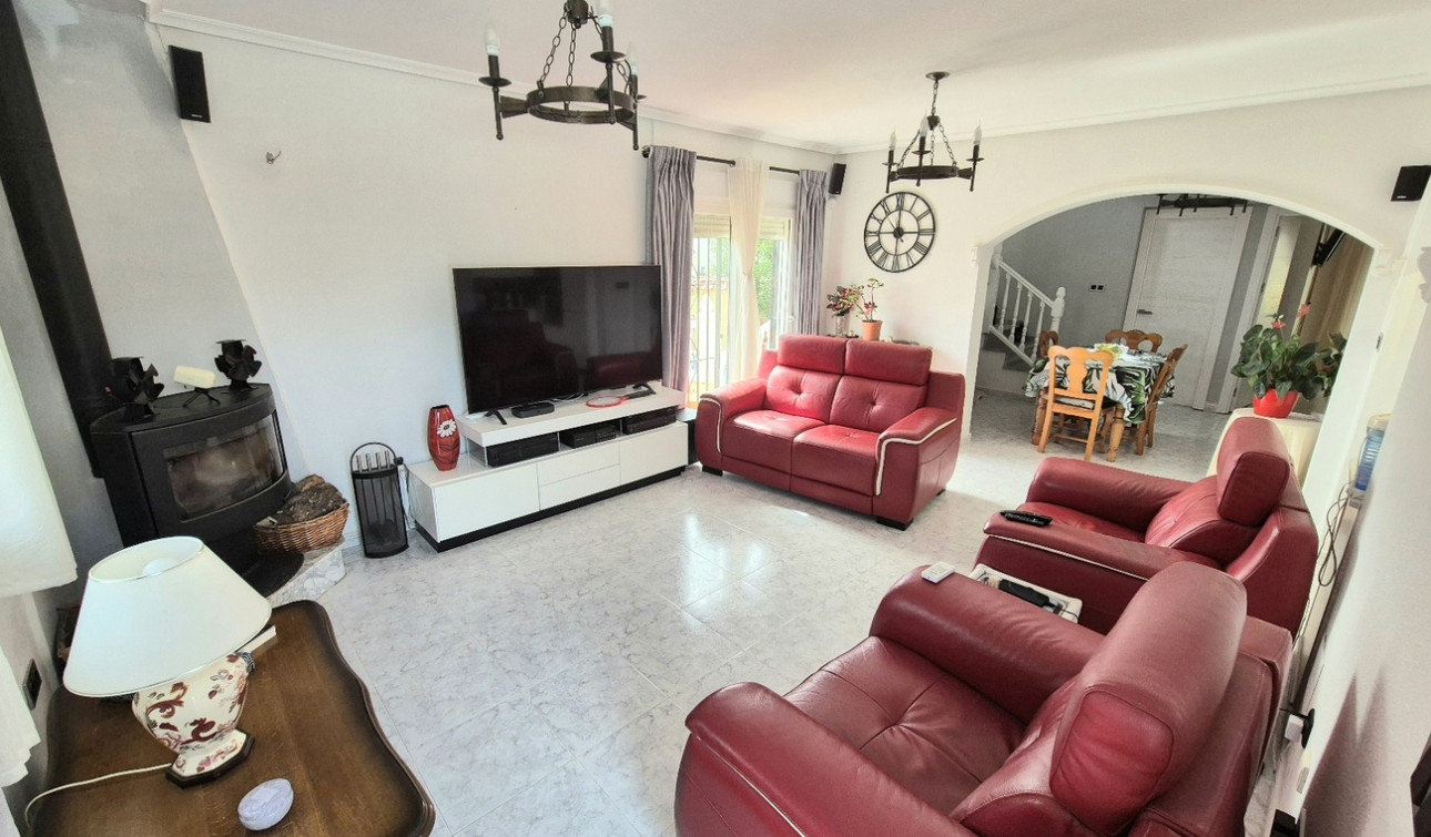 Resale - Detached Villa - San Miguel de Salinas - Ciudad De Las Comunicaciones