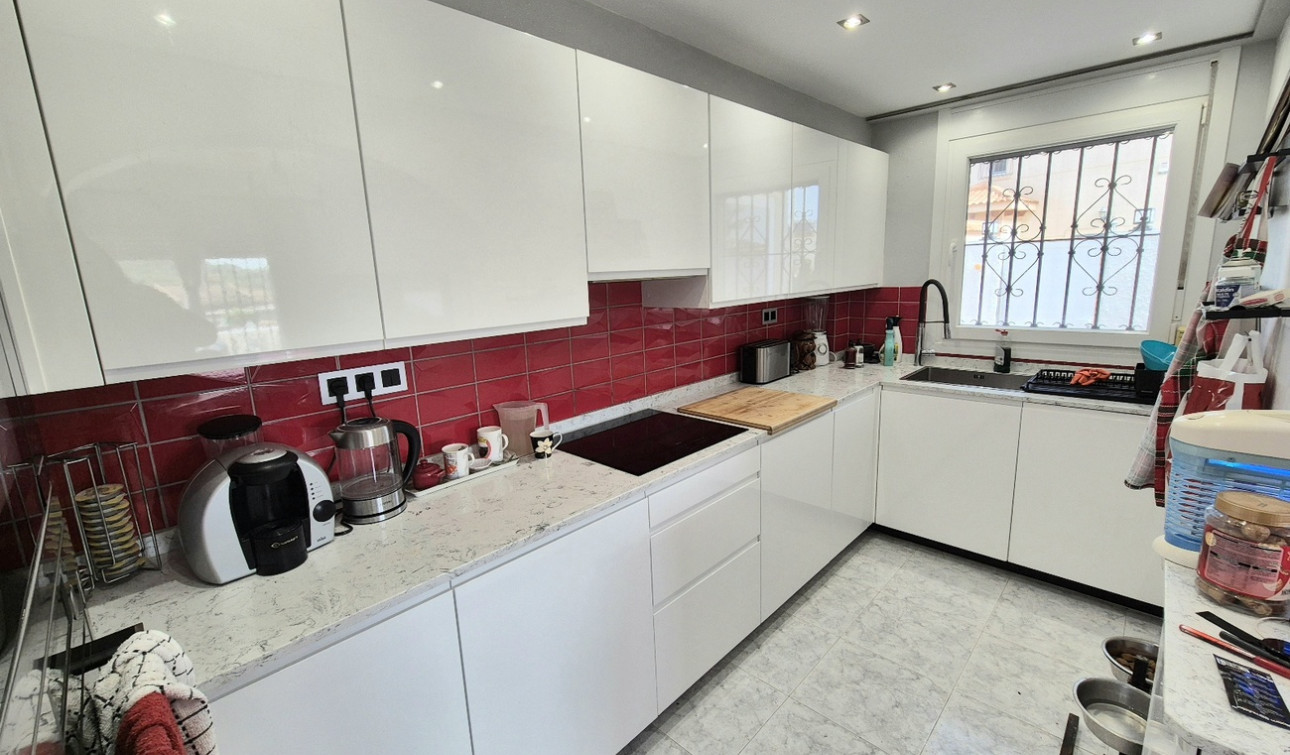 Resale - Detached Villa - San Miguel de Salinas - Ciudad De Las Comunicaciones