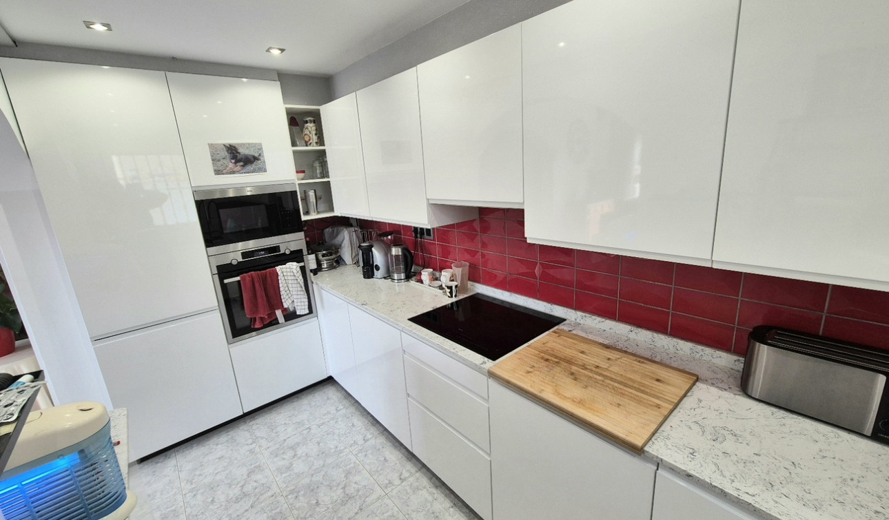 Resale - Detached Villa - San Miguel de Salinas - Ciudad De Las Comunicaciones