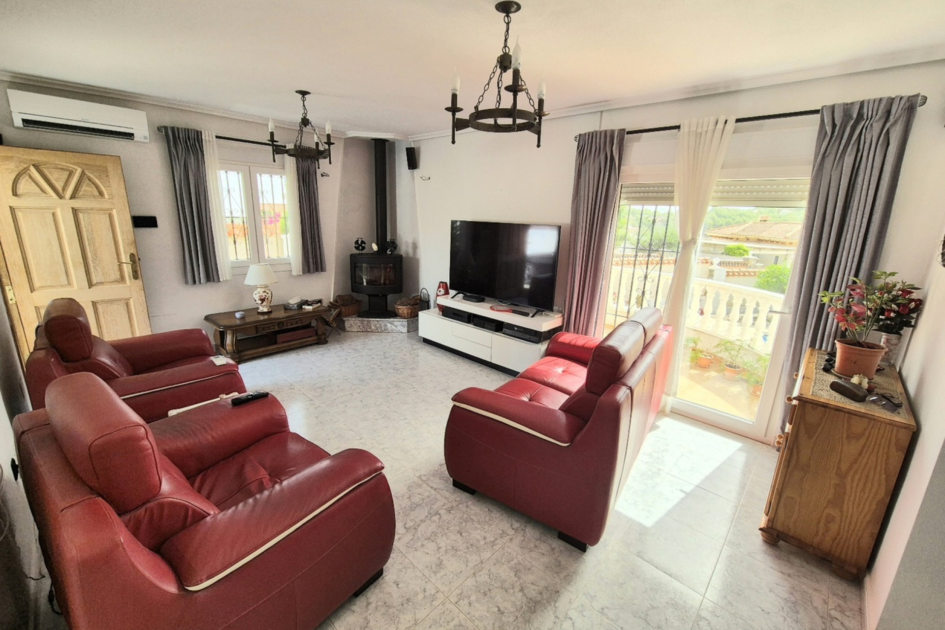 Resale - Detached Villa - San Miguel de Salinas - Ciudad De Las Comunicaciones