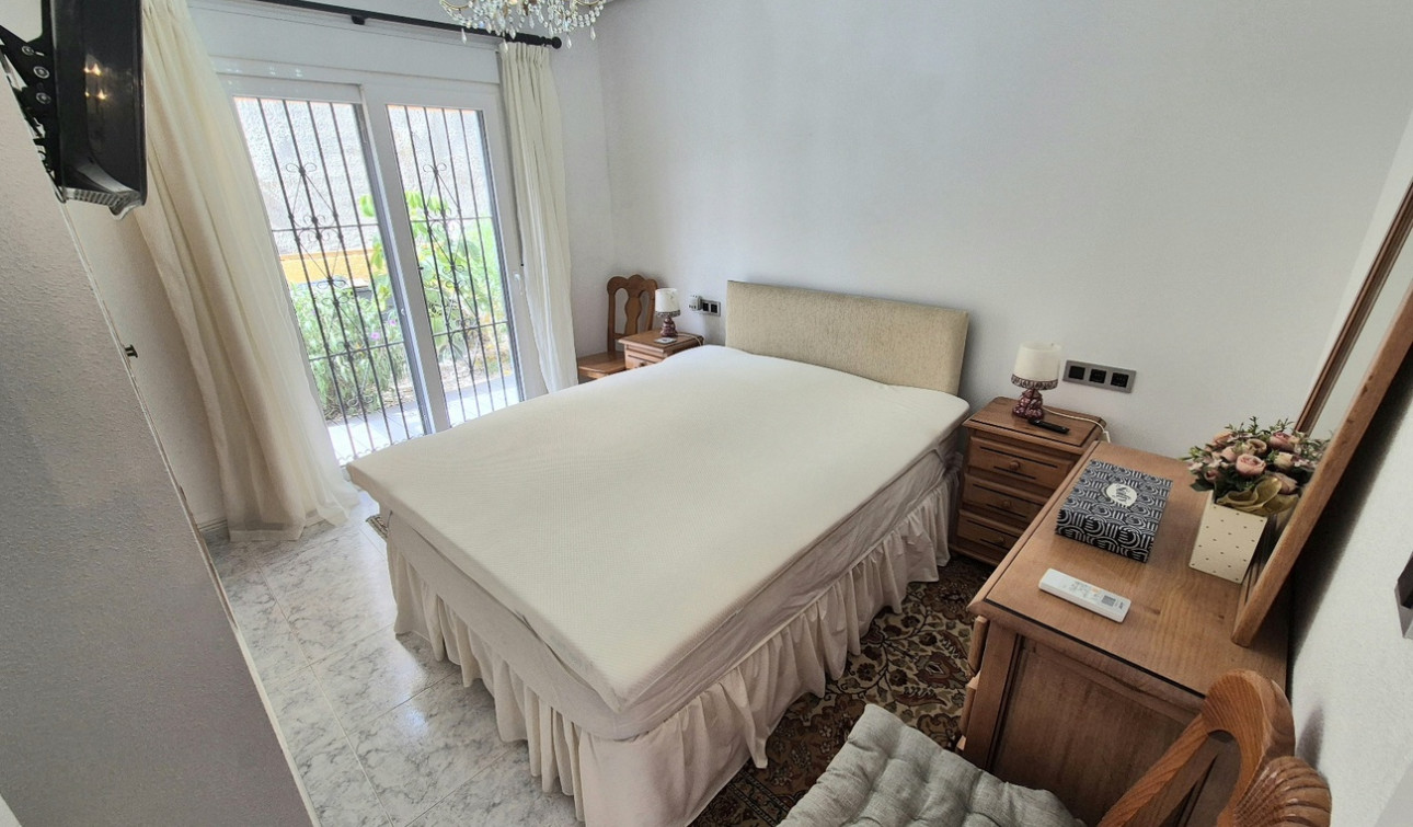 Resale - Detached Villa - San Miguel de Salinas - Ciudad De Las Comunicaciones