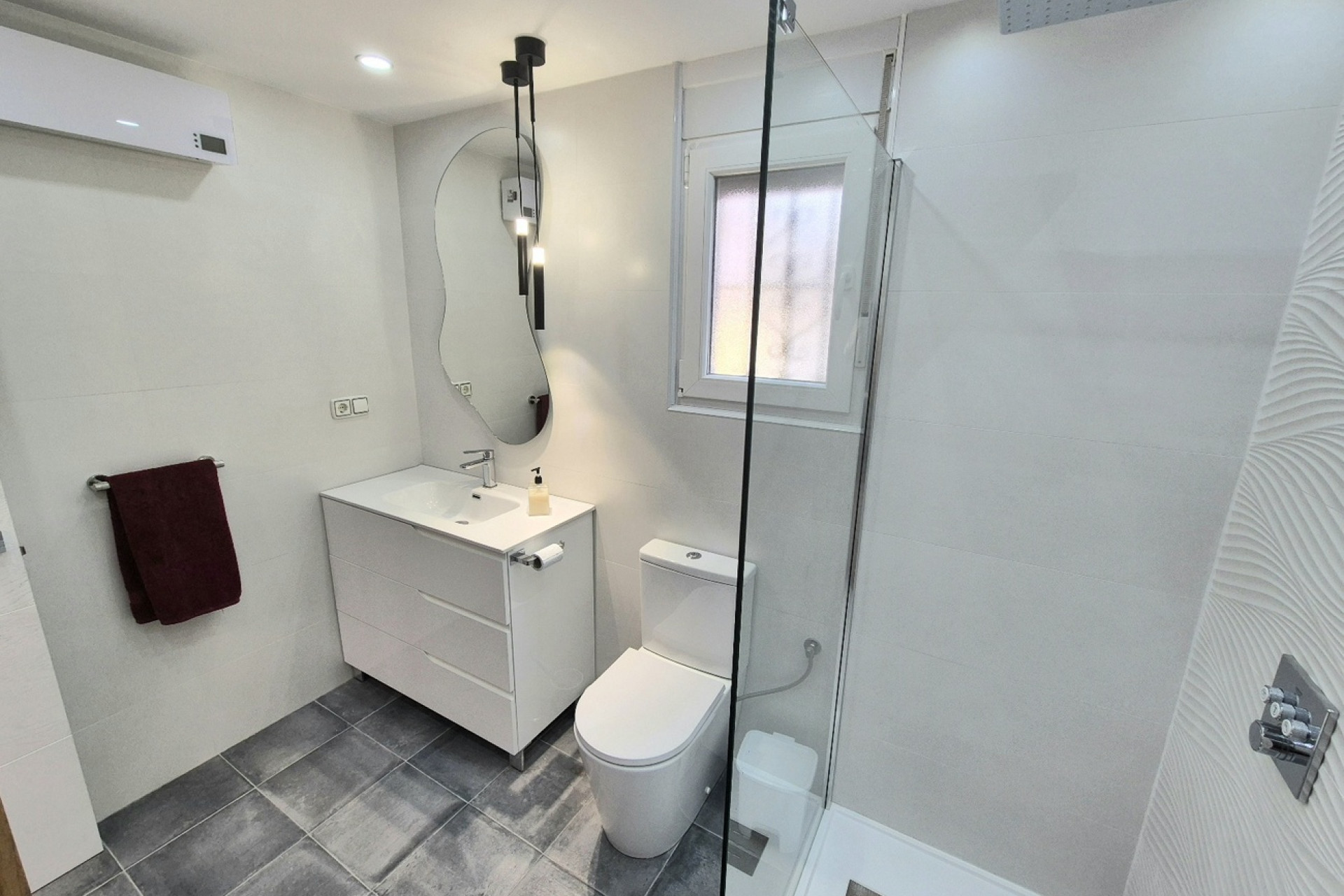 Resale - Detached Villa - San Miguel de Salinas - Ciudad De Las Comunicaciones