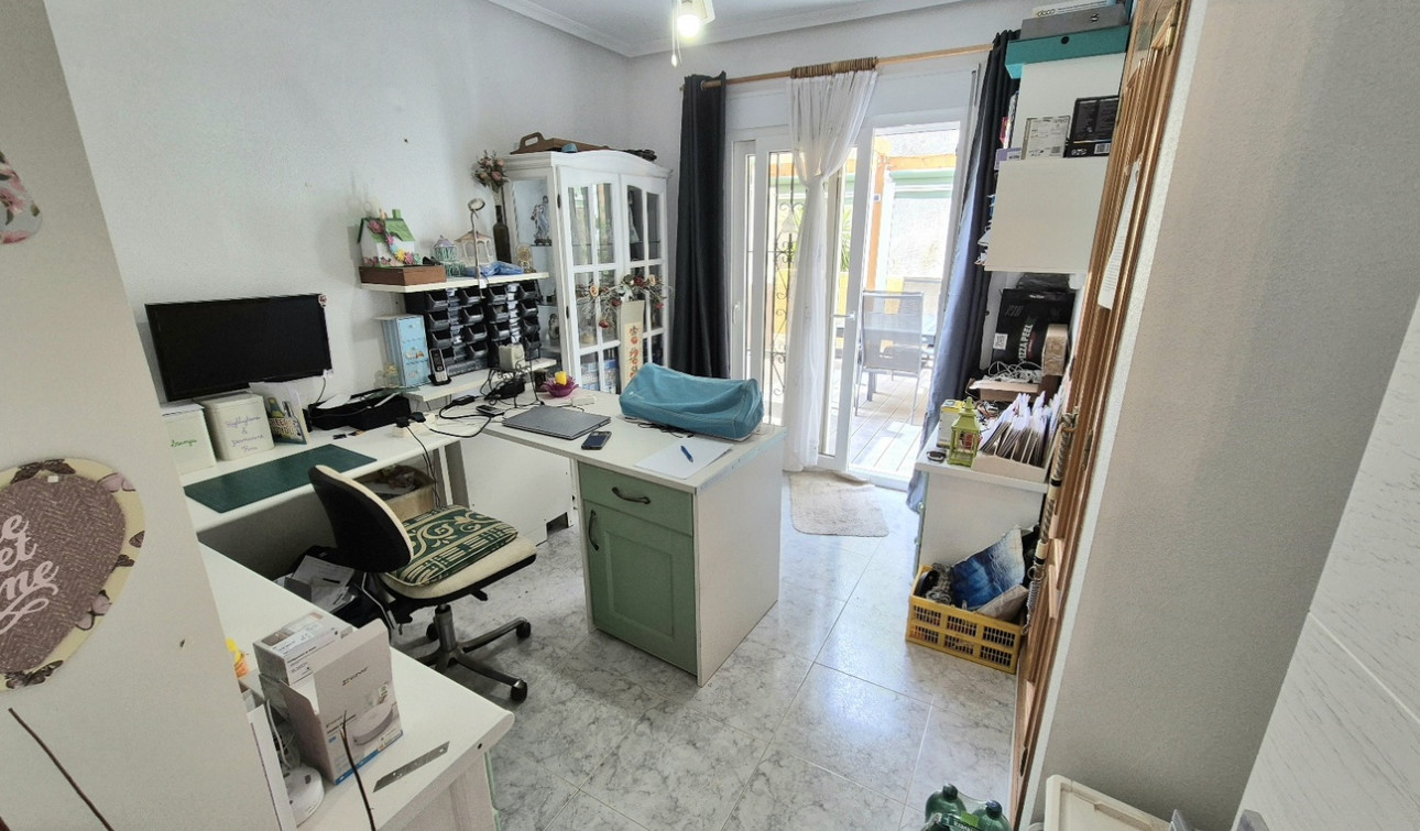 Resale - Detached Villa - San Miguel de Salinas - Ciudad De Las Comunicaciones