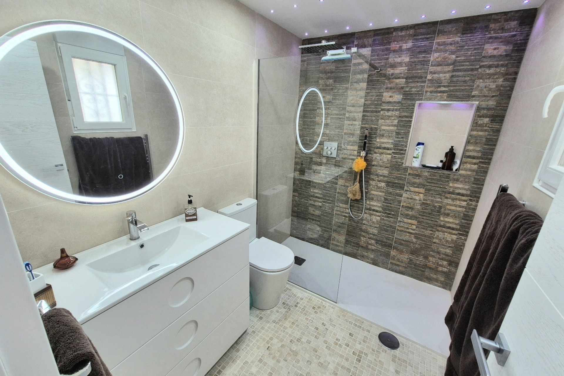 Resale - Detached Villa - San Miguel de Salinas - Ciudad De Las Comunicaciones