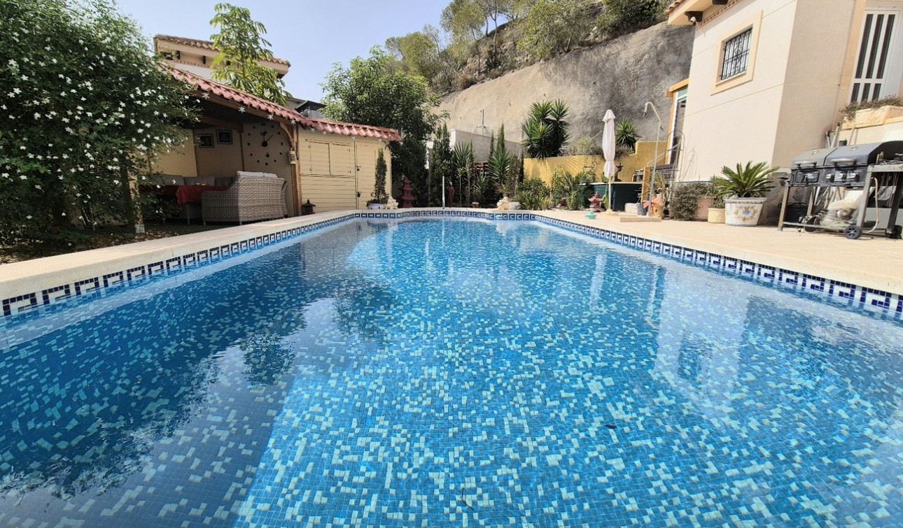 Resale - Detached Villa - San Miguel de Salinas - Ciudad De Las Comunicaciones