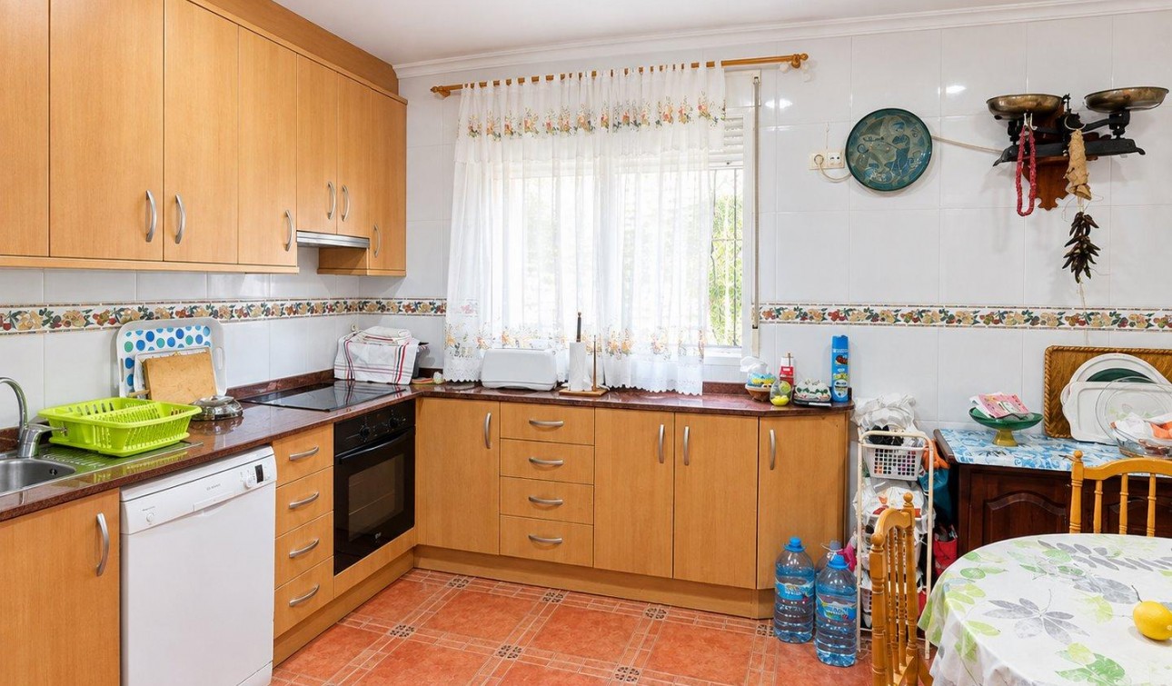 Resale - Detached Villa - San Miguel de Salinas - Ciudad De Las Comunicaciones