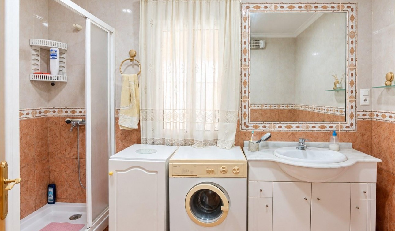 Resale - Detached Villa - San Miguel de Salinas - Ciudad De Las Comunicaciones