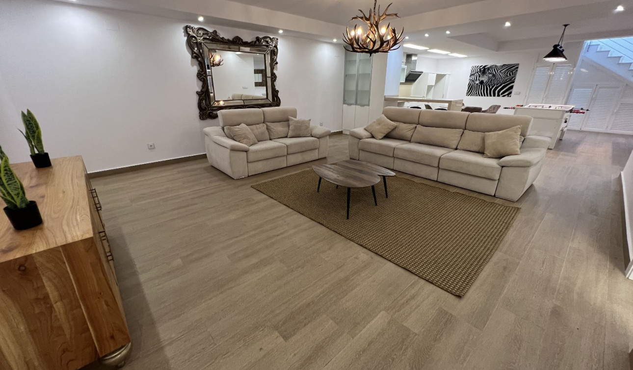 Resale - Detached Villa - San Miguel de Salinas - Costa Blanca