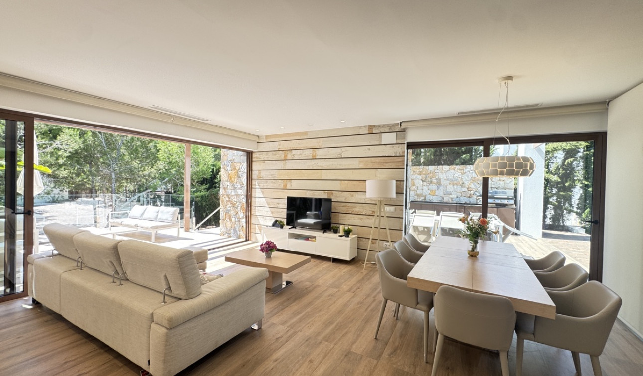 Resale - Detached Villa - San Miguel de Salinas - Las Colinas Golf