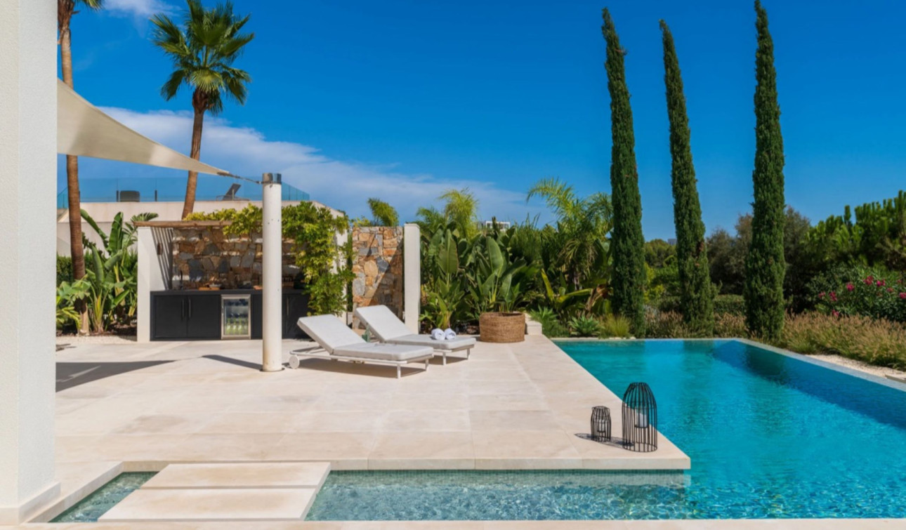 Resale - Detached Villa - San Miguel de Salinas - Las Colinas golf