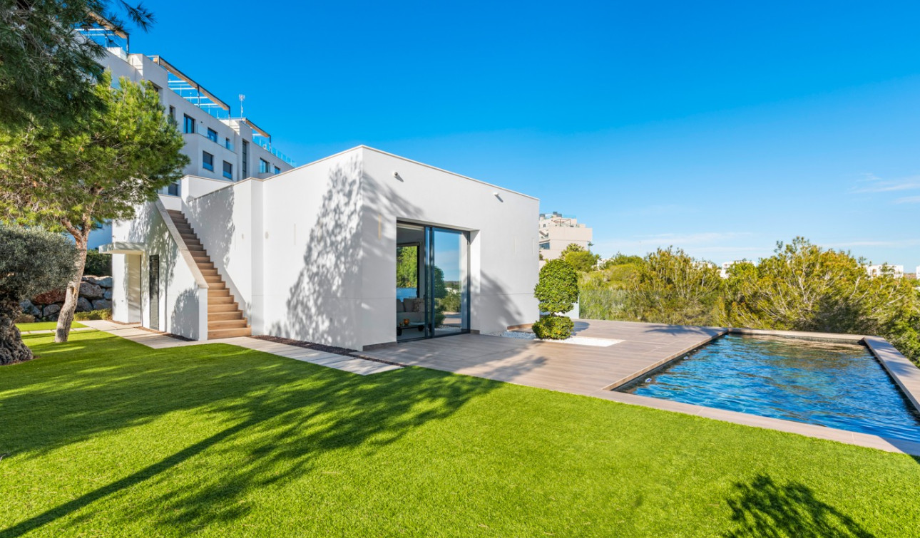 Resale - Detached Villa - San Miguel de Salinas - Las Colinas golf