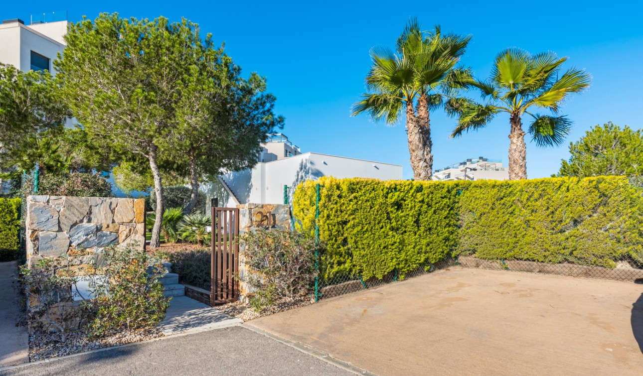 Resale - Detached Villa - San Miguel de Salinas - Las Colinas golf