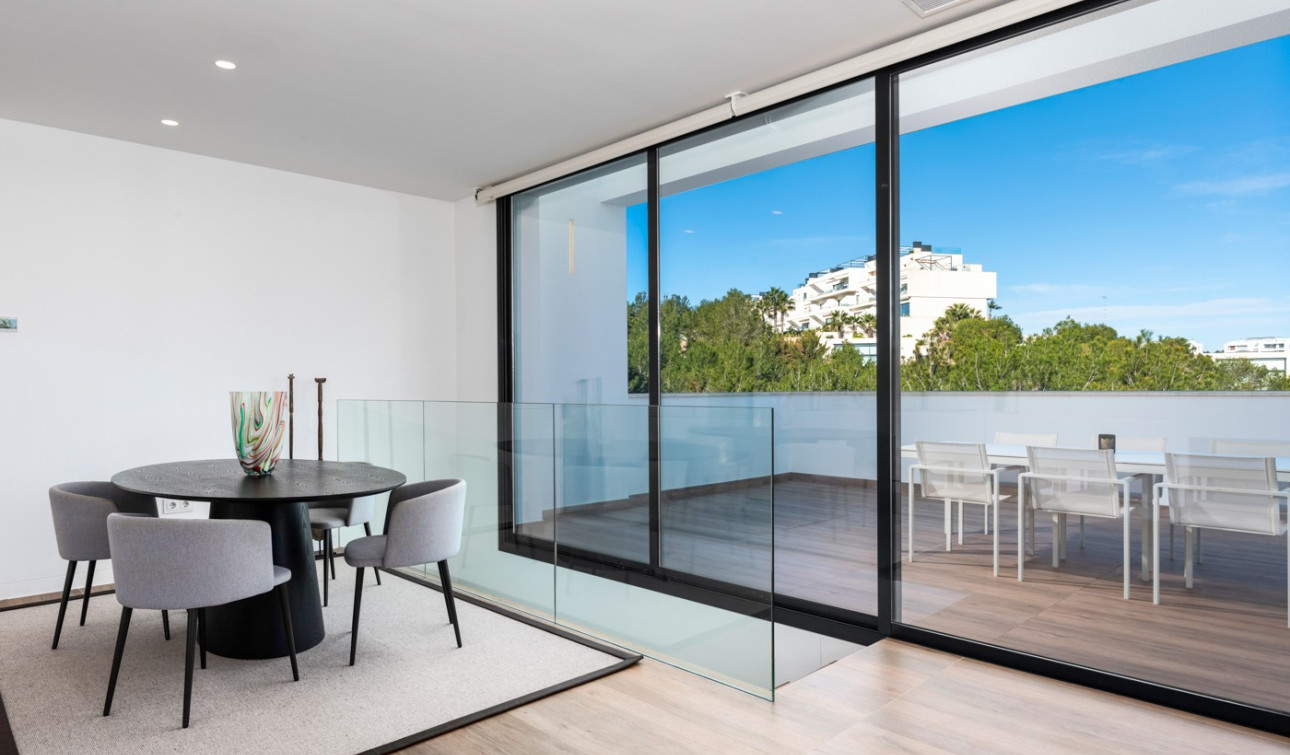 Resale - Detached Villa - San Miguel de Salinas - Las Colinas golf