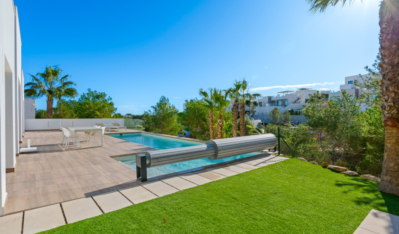 Resale - Detached Villa - San Miguel de Salinas - Las Colinas golf