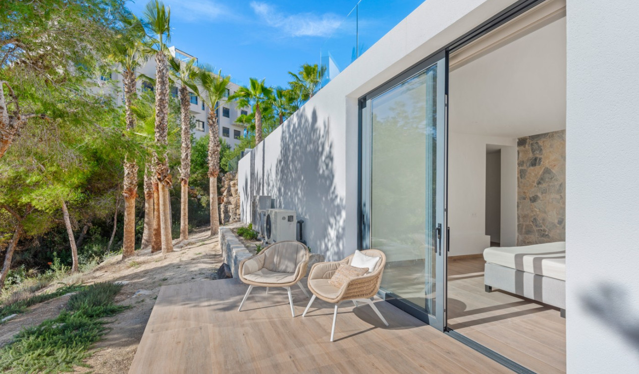 Resale - Detached Villa - San Miguel de Salinas - Las Colinas golf