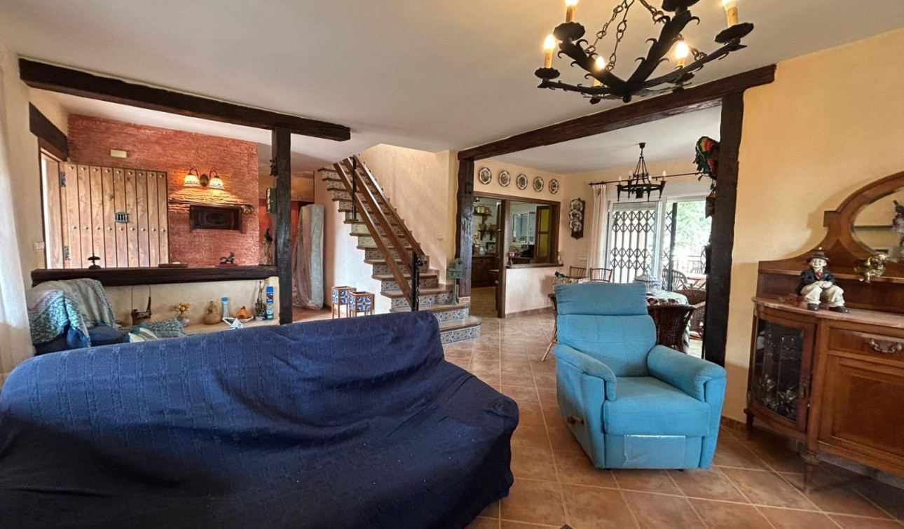 Resale - Detached Villa - San Miguel de Salinas - Urbanizaciones