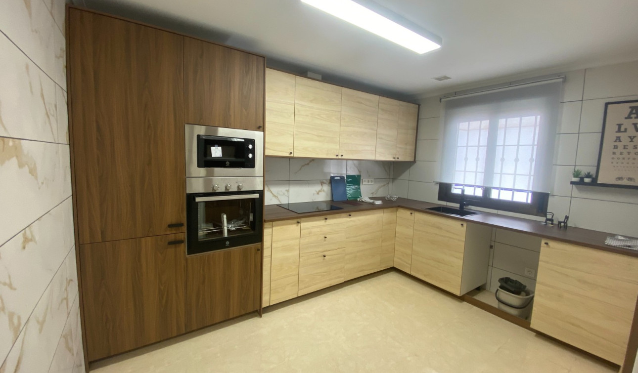 Resale - Detached Villa - San Miguel de Salinas