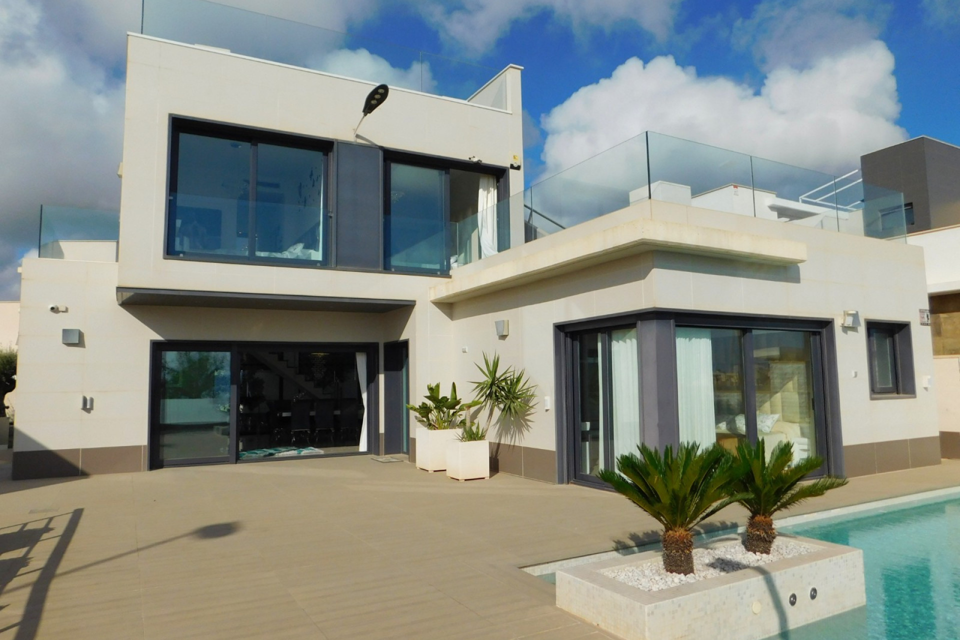 Resale - Detached Villa - San Miguel de Salinas