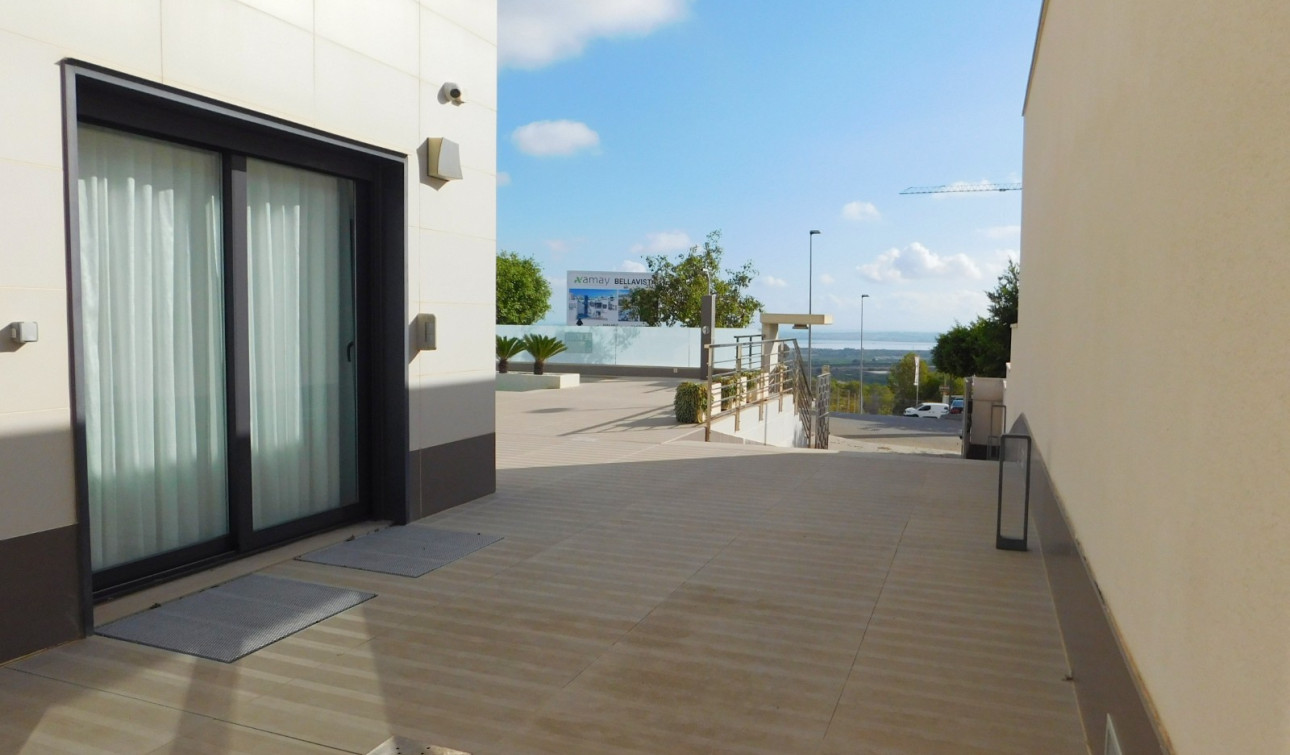 Resale - Detached Villa - San Miguel de Salinas