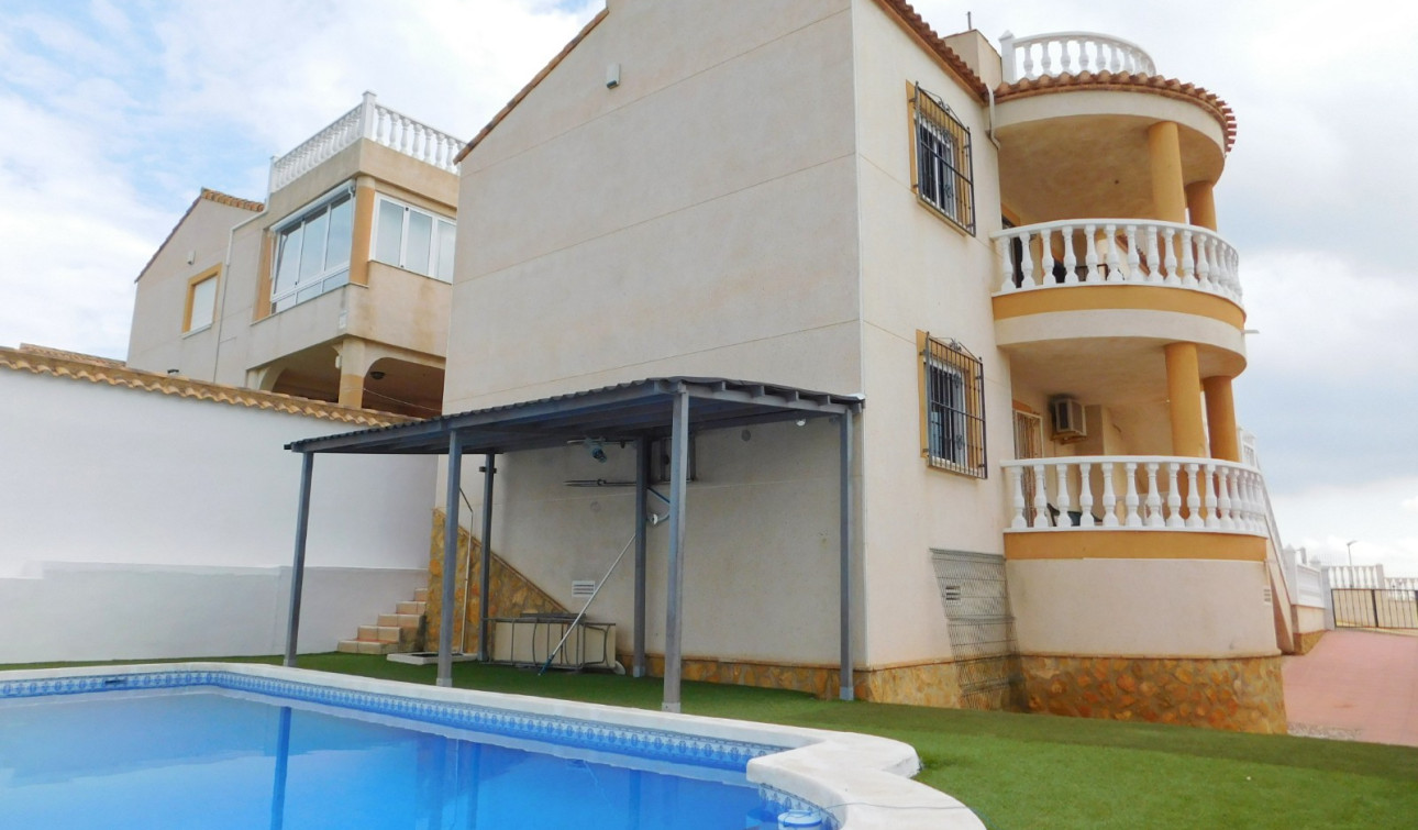 Resale - Detached Villa - San Miguel de Salinas