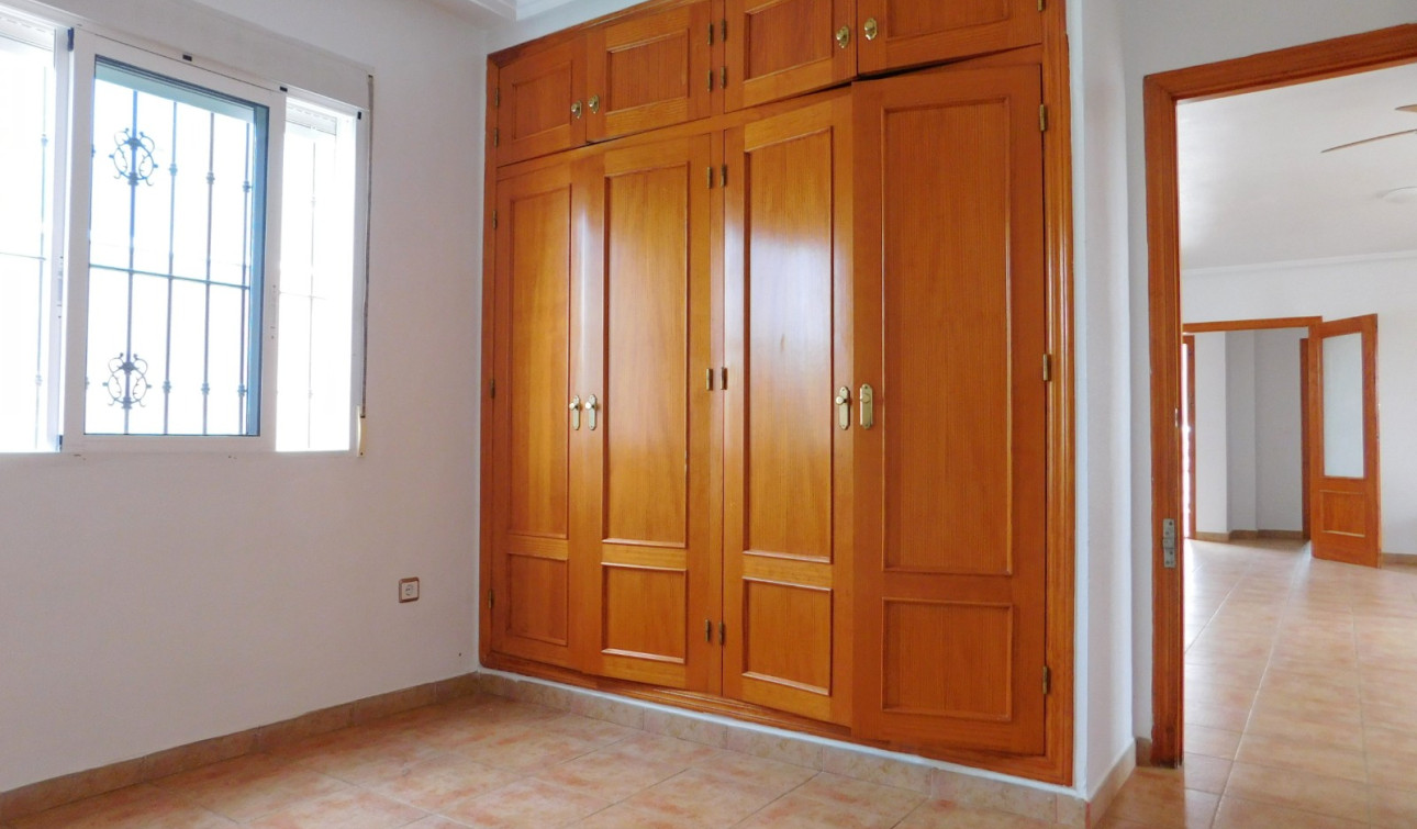 Resale - Detached Villa - San Miguel de Salinas