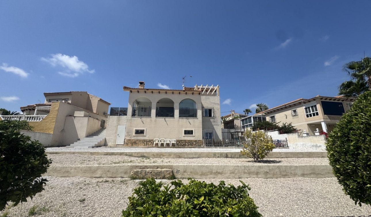 Resale - Detached Villa - San Miguel de Salinas