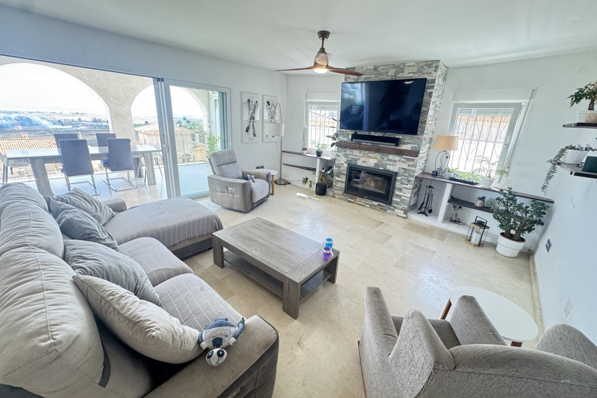 Resale - Detached Villa - San Miguel de Salinas