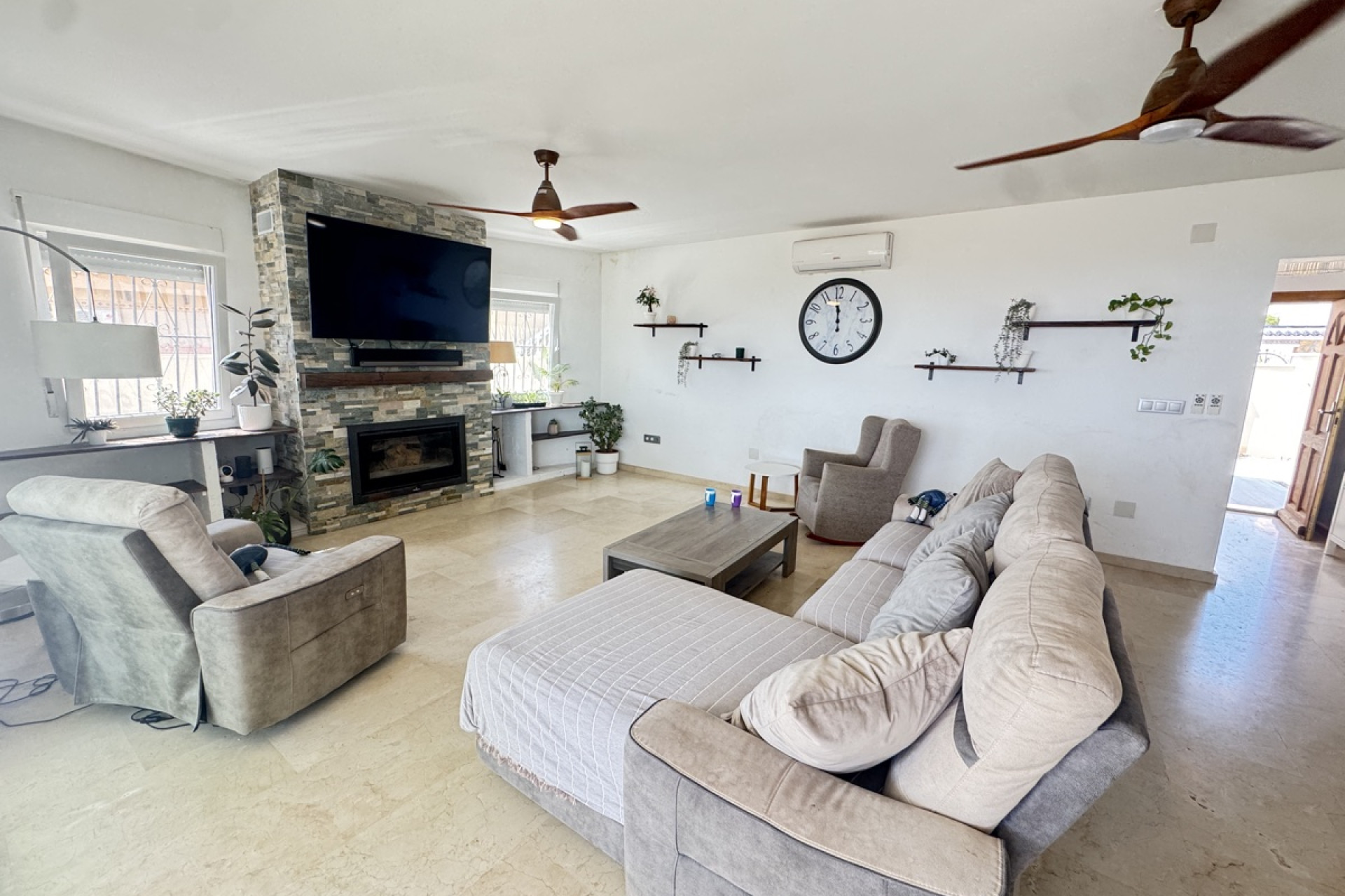 Resale - Detached Villa - San Miguel de Salinas