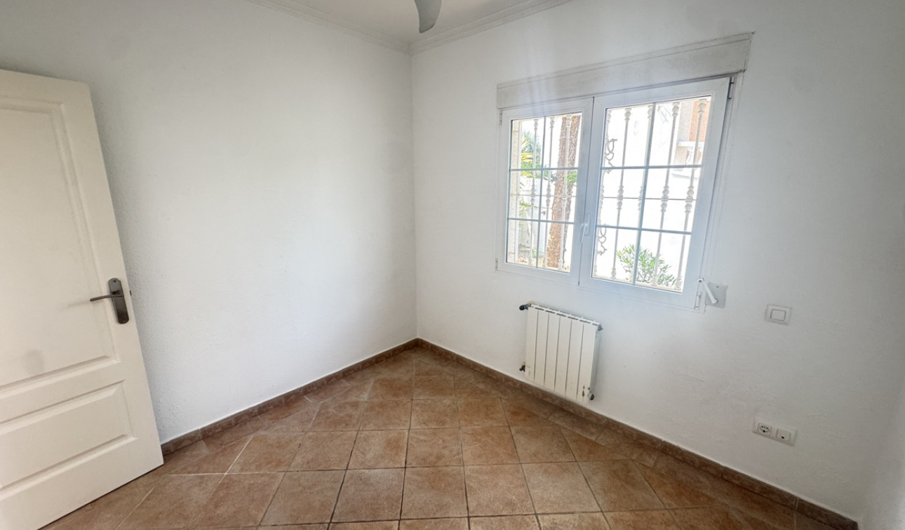 Resale - Detached Villa - San Miguel de Salinas