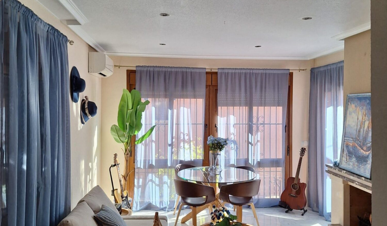 Resale - Detached Villa - San Miguel de Salinas