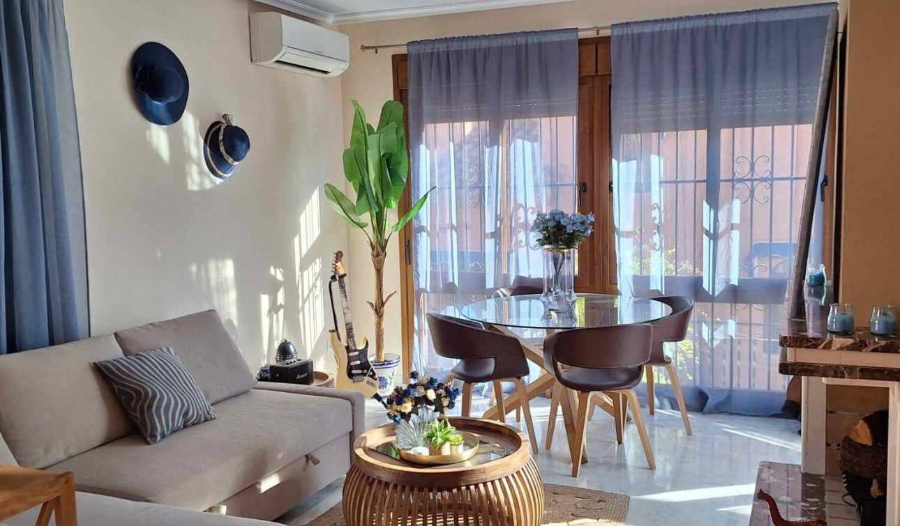 Resale - Detached Villa - San Miguel de Salinas