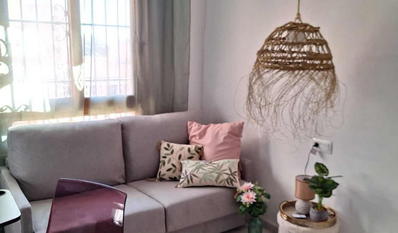 Resale - Detached Villa - San Miguel de Salinas