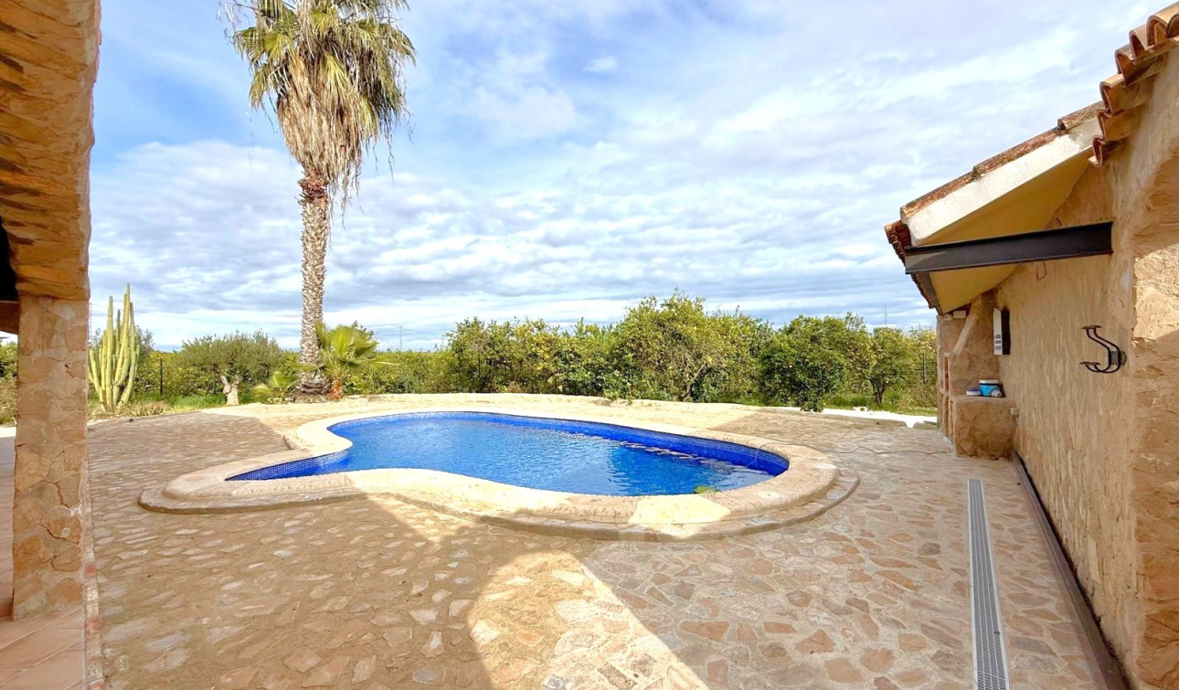 Resale - Detached Villa - San Miguel de Salinas