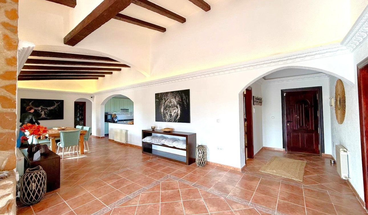 Resale - Detached Villa - San Miguel de Salinas