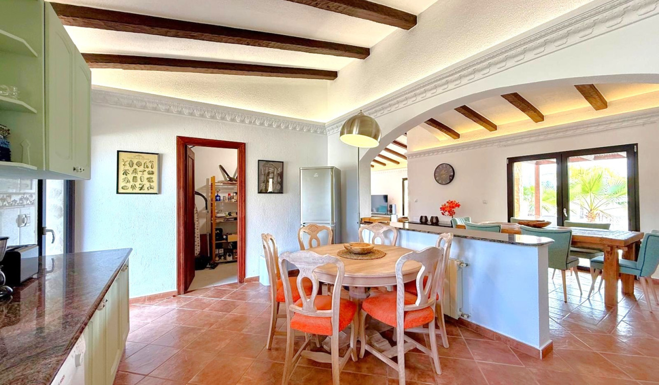 Resale - Detached Villa - San Miguel de Salinas