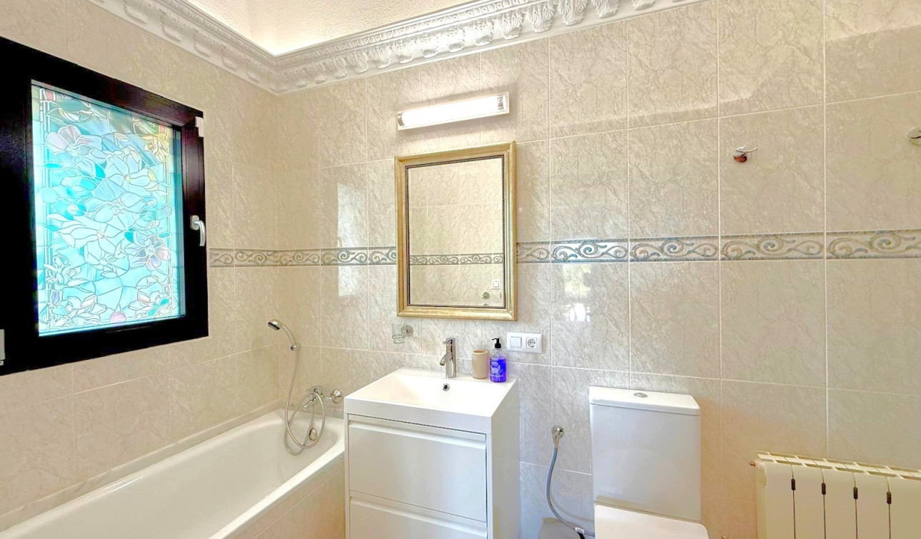 Resale - Detached Villa - San Miguel de Salinas