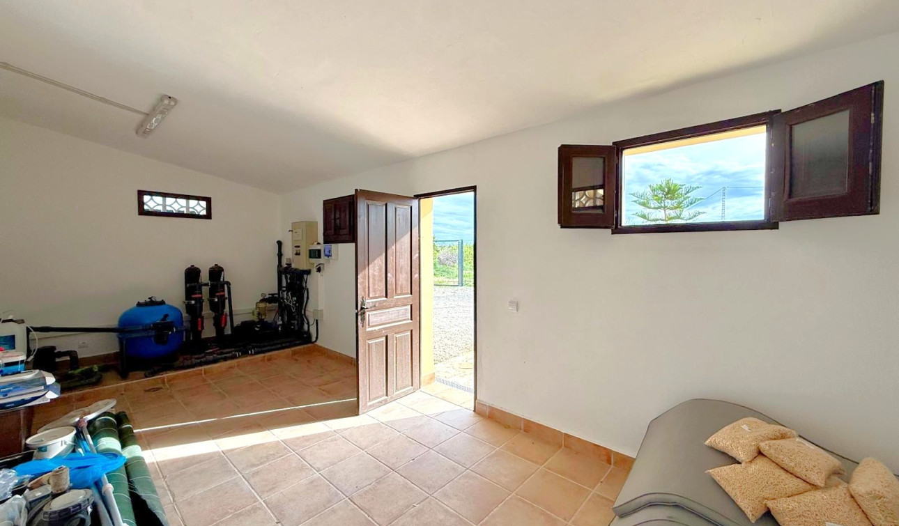 Resale - Detached Villa - San Miguel de Salinas