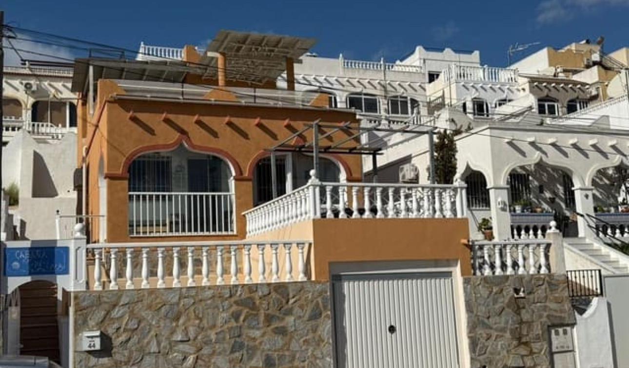 Resale - Detached Villa - San Miguel de Salinas