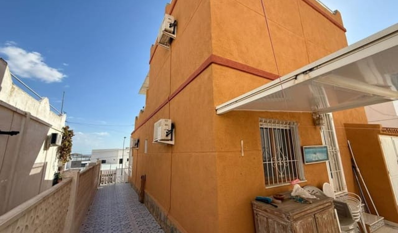 Resale - Detached Villa - San Miguel de Salinas