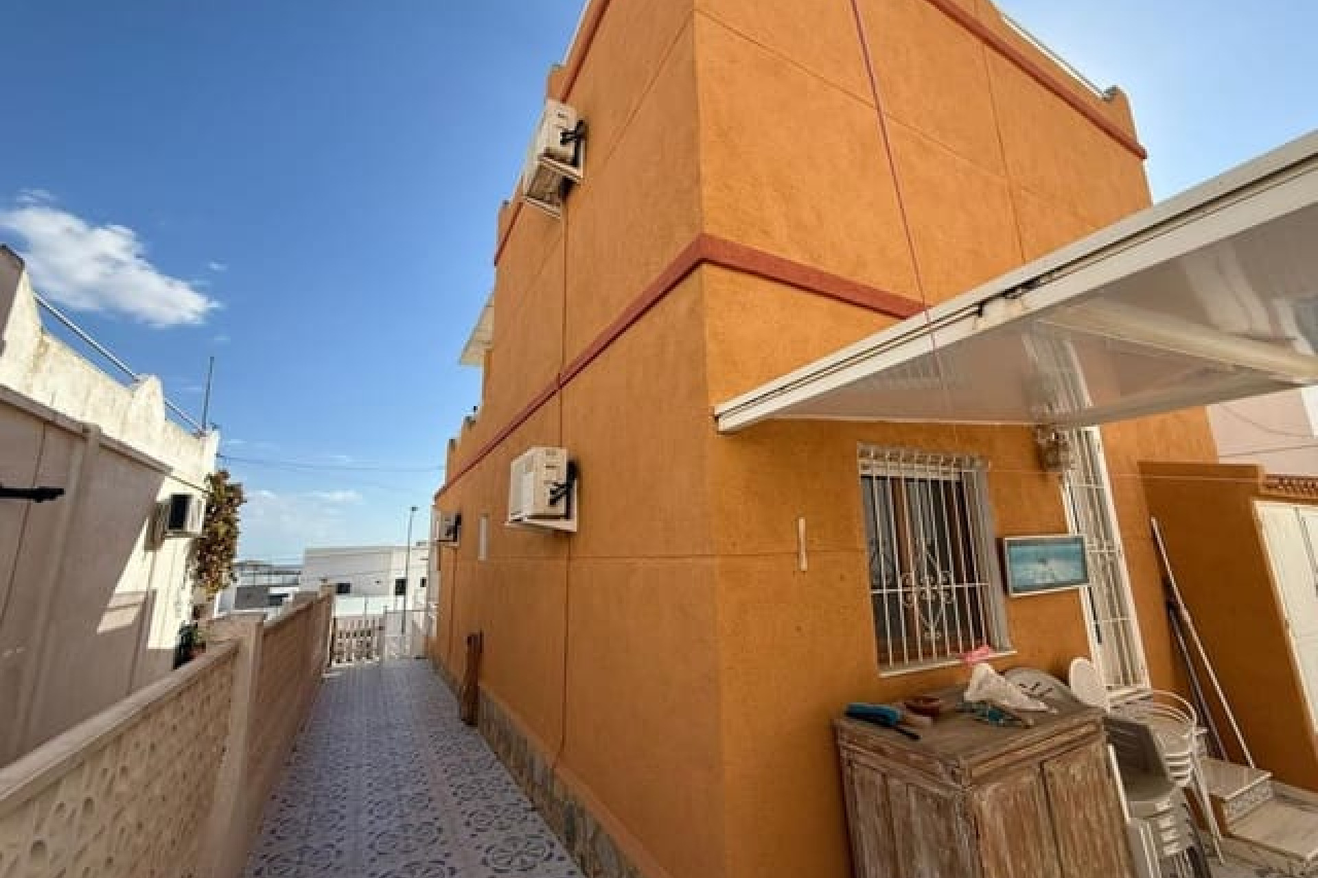 Resale - Detached Villa - San Miguel de Salinas