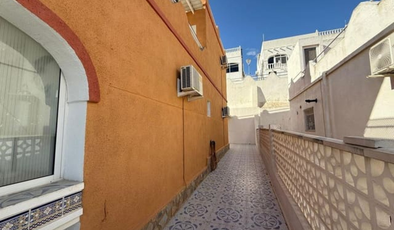 Resale - Detached Villa - San Miguel de Salinas