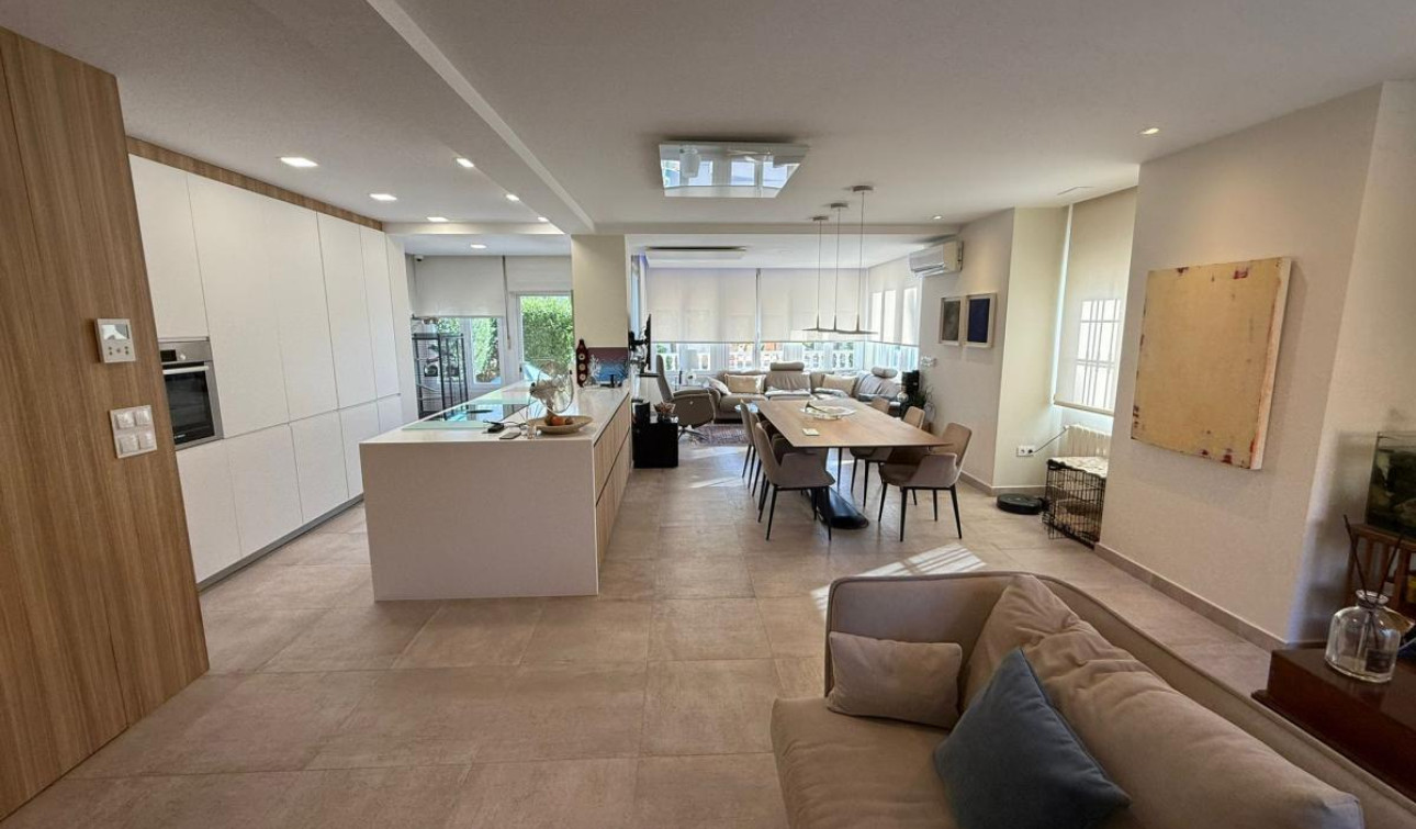 Resale - Detached Villa - San Miguel de Salinas