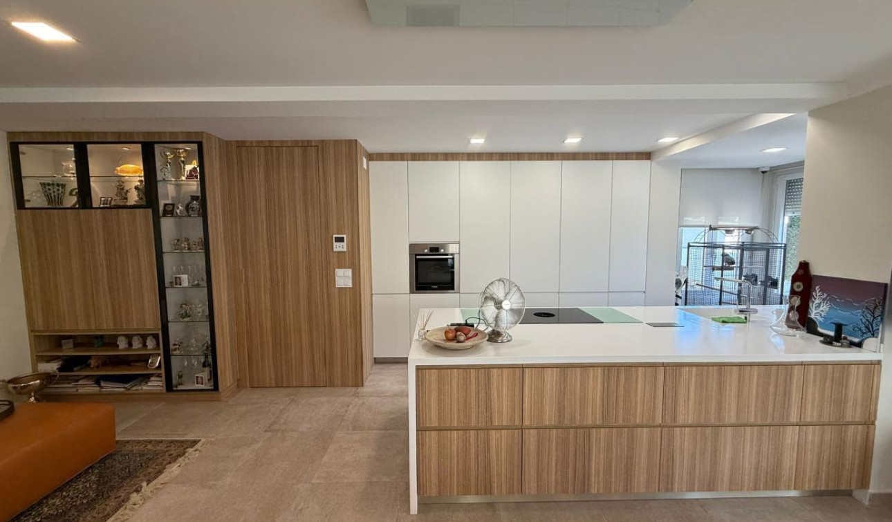 Resale - Detached Villa - San Miguel de Salinas