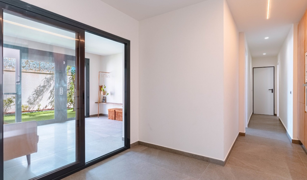 Resale - Detached Villa - San Miguel de Salinas