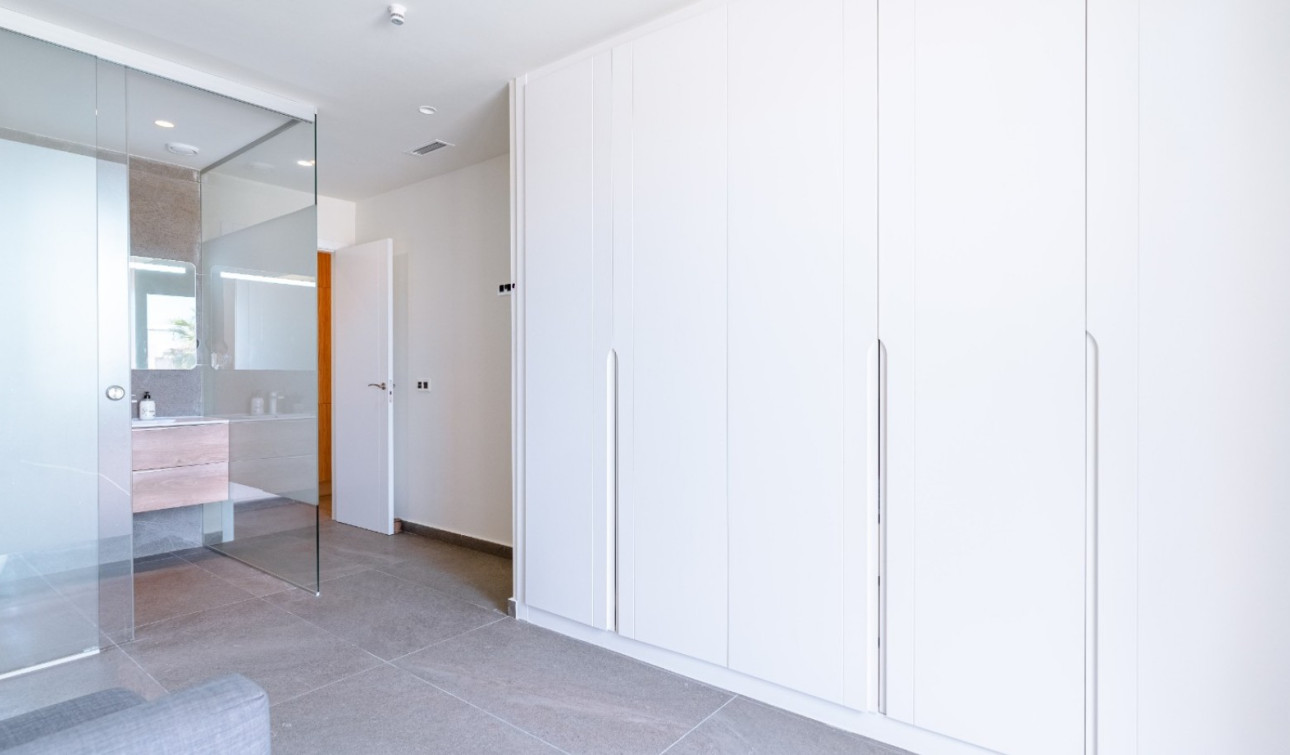 Resale - Detached Villa - San Miguel de Salinas